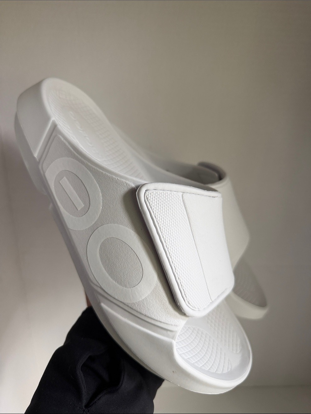 #1277 OOFOS Ooahh Sport Flex Recovery Slides